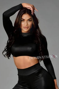 Dominatriz recortada